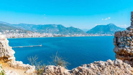 Alanya’da Unutulmaz Bir Yaz: En İyi Turistik Aktivitelerle Dolu Bir Rehber